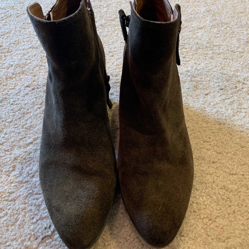 Rag & Co. olive suede ankle boots